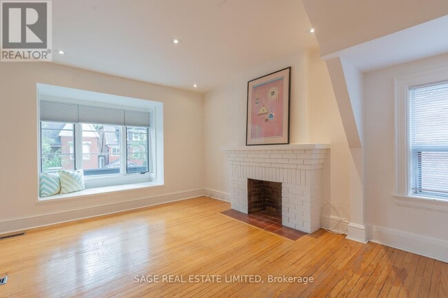Building Photo - 685 Euclid Ave
