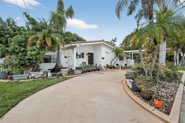 Foto del edificio - 2500 NE 209th Terrace