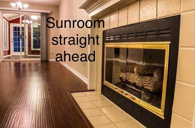 Foto del edificio - 9301 Maryland Ct