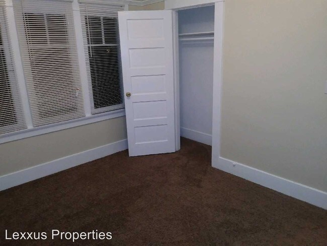 Foto del edificio - 815 Magnolia Ave