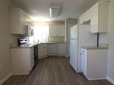 Building Photo - 1020 Cranston Crossing Pl