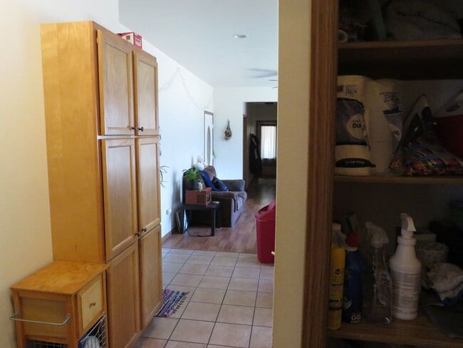 Building Photo - 709 Hudson St