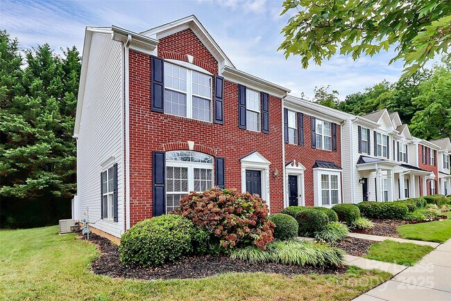 Building Photo - 12260 Jessica Pl