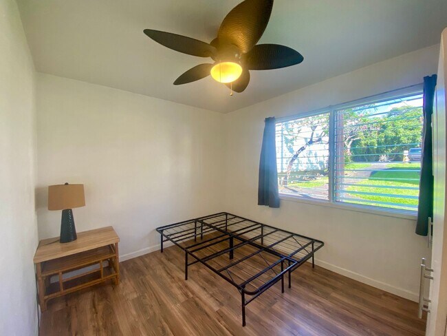 Foto del edificio - 2 Bedroom 1 Bathroom- Furnished Condo