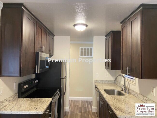 Foto del edificio - 1564 Sunnyvale Ave