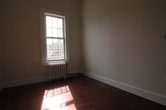 Foto del edificio - 60 69th St