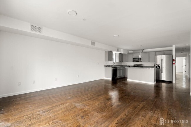 Building Photo - 496 S 18th St