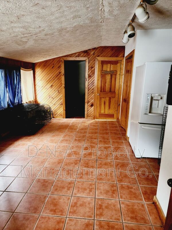 211 Friemann Ln, Sciota, PA 18354 Condo for Rent in Sciota, PA