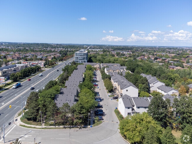 Building Photo - Richmond Hill Co-operative Homes