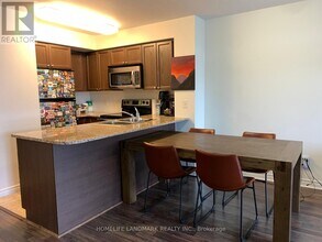 Building Photo - 35 Hollywood Ave