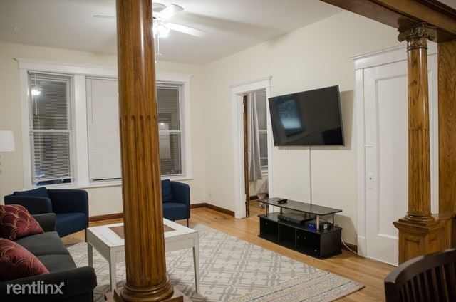 Foto del edificio - 3740 N Clark St