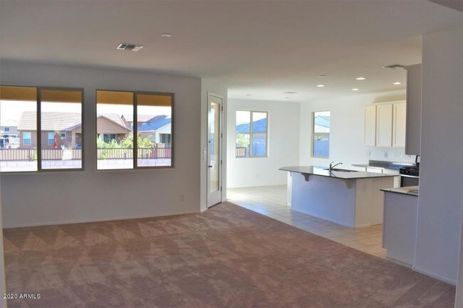 Foto del edificio - 5411 W Leodra Ln