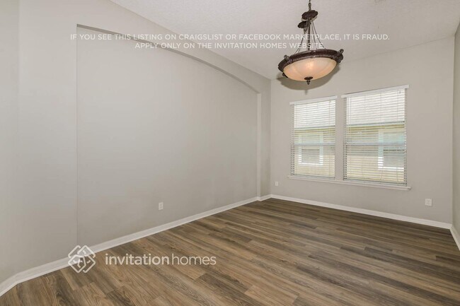 Foto del edificio - 13114 Tom Morris Dr