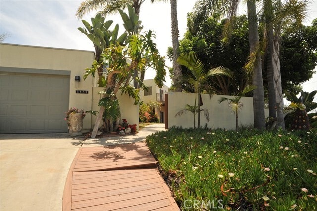 Building Photo - 1707 Hygeia Ave