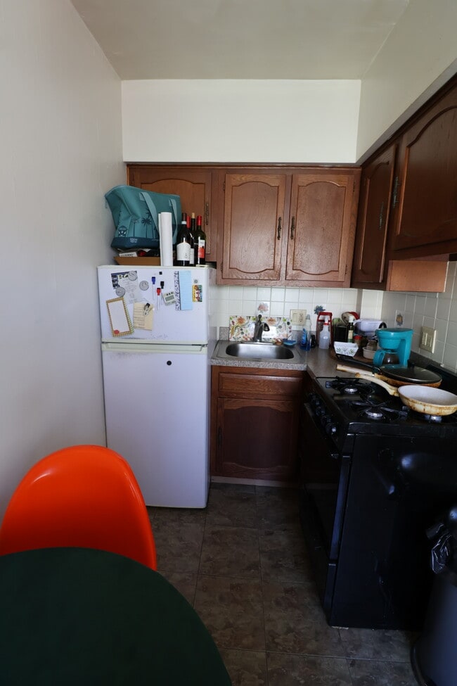 Foto del edificio - 1910 Pine St