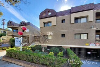 Building Photo - 320 W Lomita Ave
