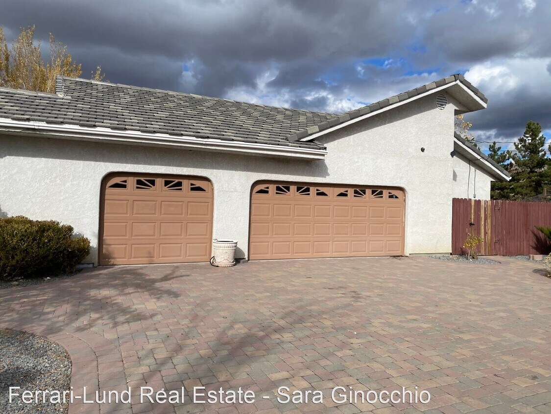 5 br, 3 bath House 1200 Chance Ln House Rental in Reno, NV
