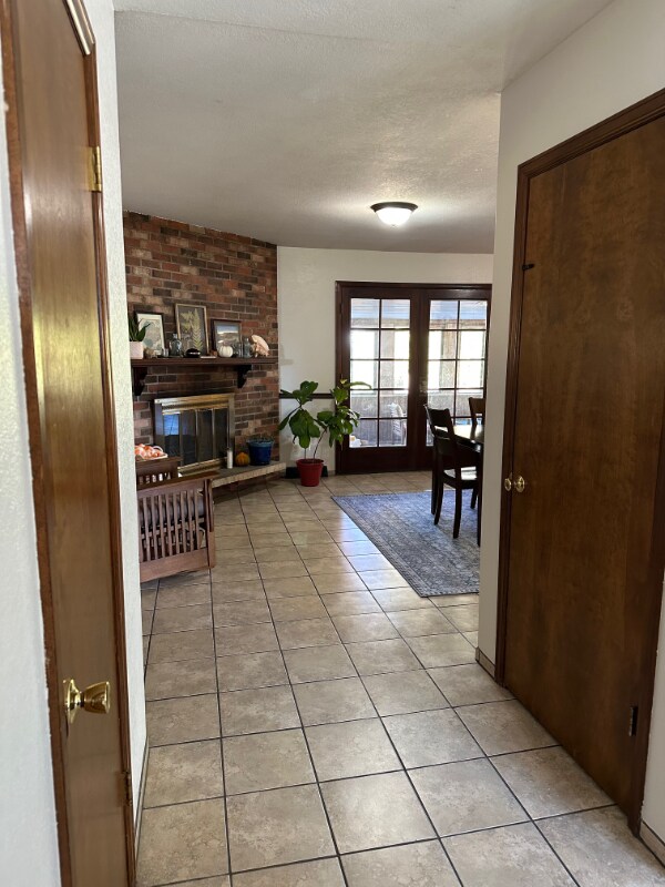 Foto del edificio - 4311 N Harrison Ave