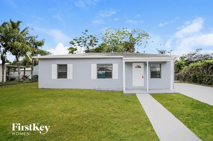 Primary Photo - 14640 Tyler St