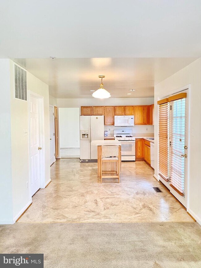 Building Photo - 5200 Starting Gate Dr