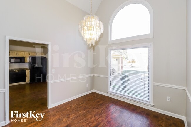 Foto del edificio - 7353 Kevinridge Cove W