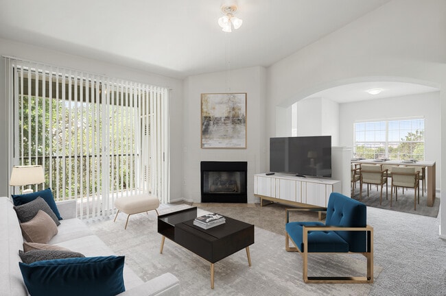 Building Photo - Cortland River Place