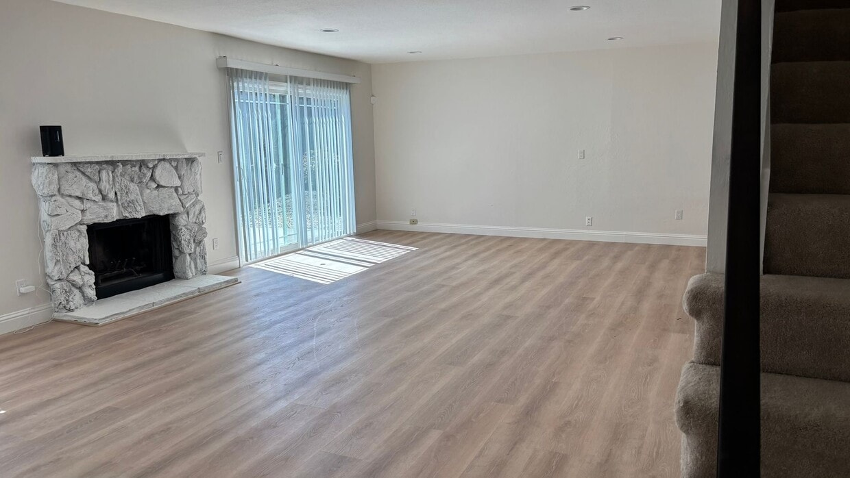 Spacious 4 bed/2.5 bath home in San Ramon - Spacious 4 bed/2.5 bath home in San Ramon