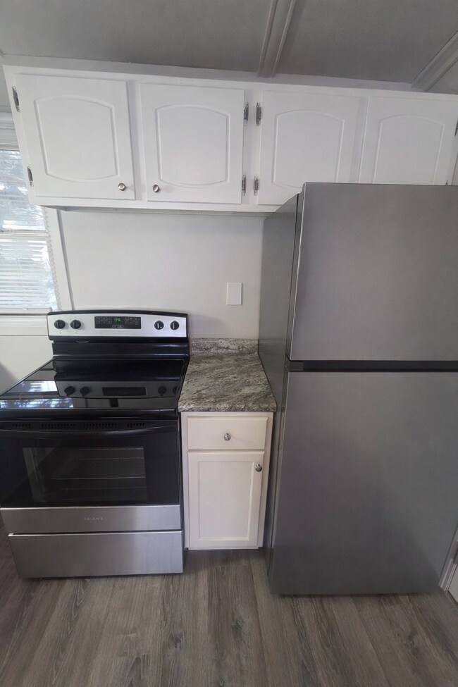 Foto del edificio - 6003 Burns St