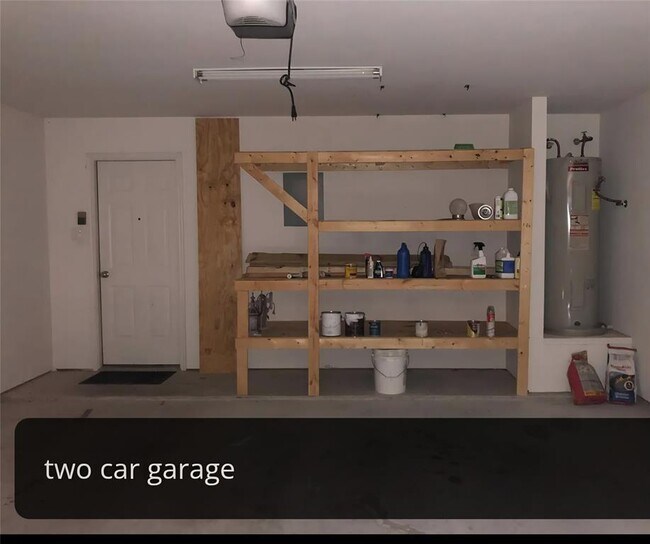 Foto del edificio - 1309 Marlee Cir