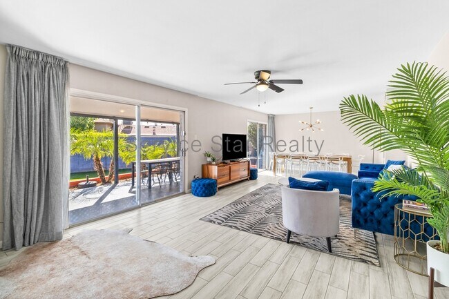 Building Photo - 8749 E Monterey Way