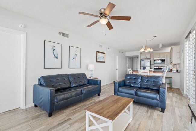 Foto del edificio - 24038 Perdido Beach Blvd