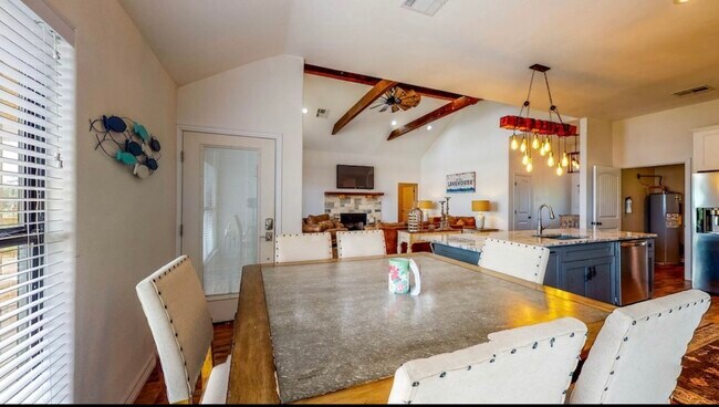 Foto del edificio - 850 Triple Creek Loop