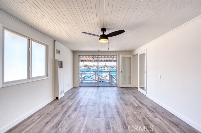 Building Photo - 415 Edgewater Pl