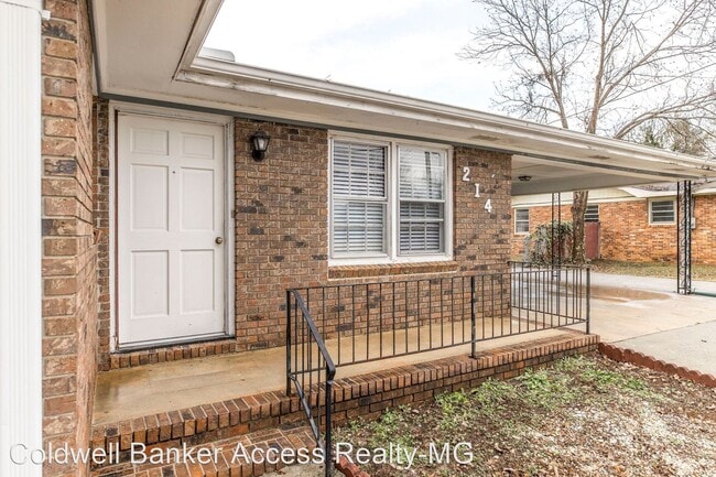 Building Photo - 3 br, 2.5 bath House - 214 Kimberly Rd.