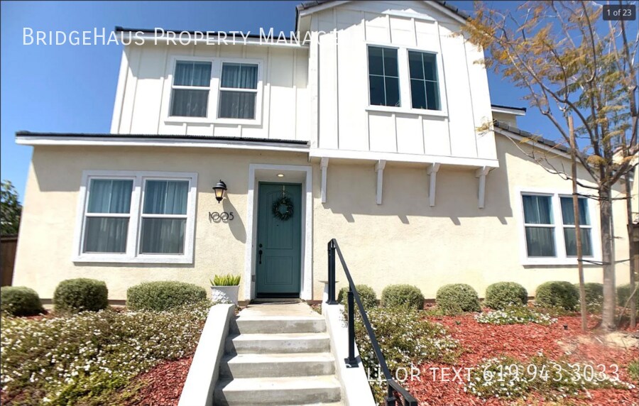 Primary Photo - 1005 Cam. Aldea