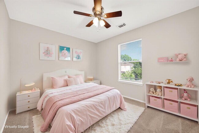 Foto del edificio - 4115 Sand Ripple Ln