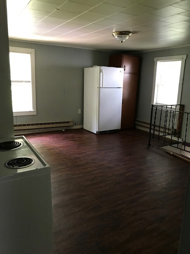 8 Pine St Unit 201, Bath, NY 14810 Apartments in Bath, NY