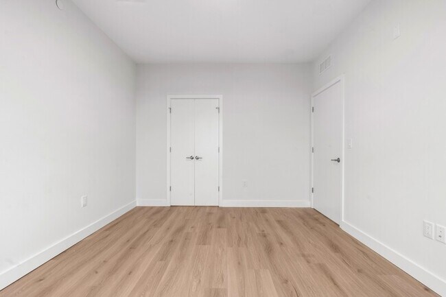 Foto del edificio - 407 Highland Ave