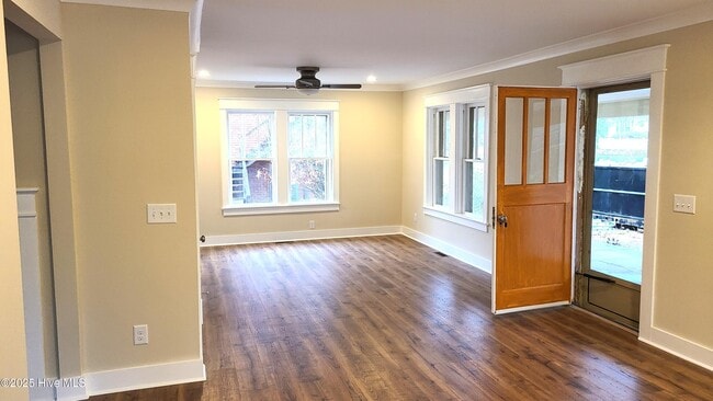 Building Photo - 616 S McNeill St