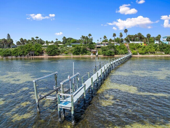 Foto del edificio - 5203 S Indian River Dr