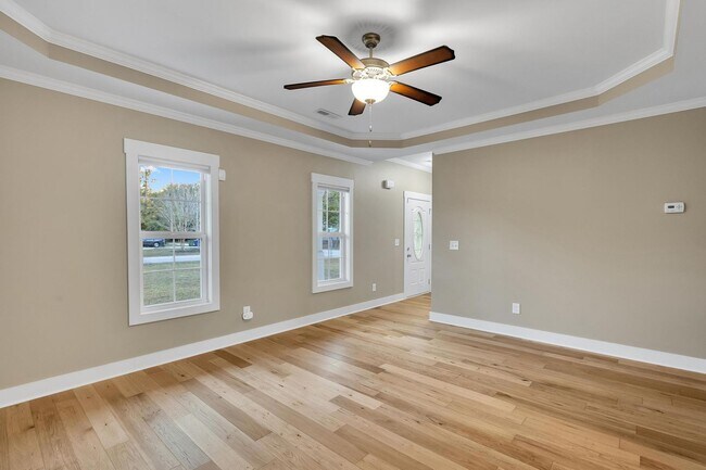 Foto del edificio - Beautiful 3 Bedroom with bonus in Sneads Ferry