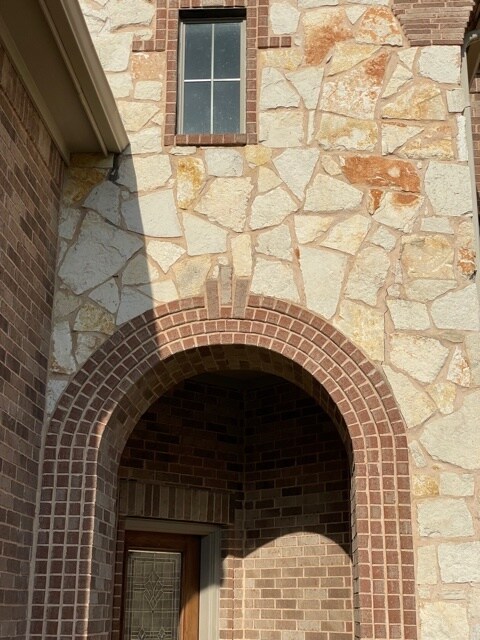 Building Photo - 1872 Leann Ln