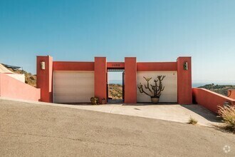 Building Photo - 3029 Sequit Dr