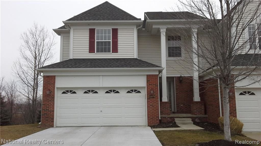 Primary Photo - 41876 Yeats Dr