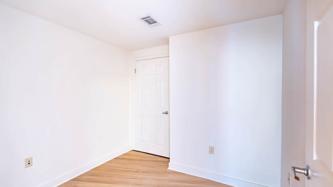 Bedroom with Hard Surface Flooring - The Veridian