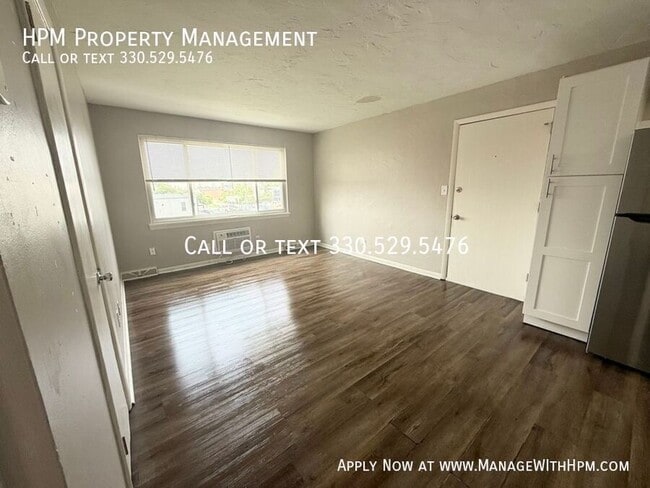Building Photo - 21955 Miles Rd