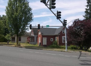 Building Photo - 1323 Ellis St