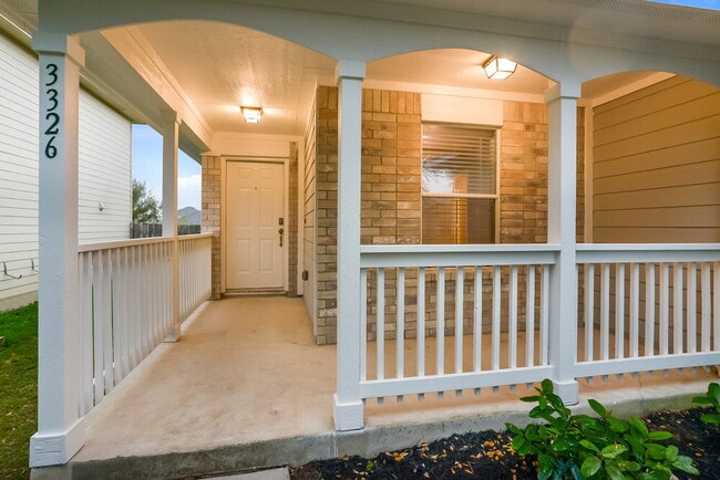 Foto del edificio - 3326 Willet Way