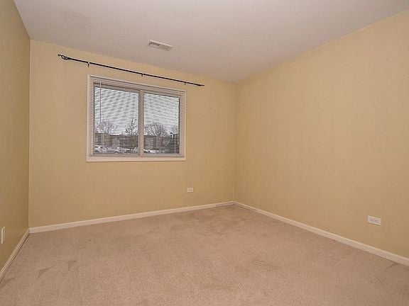 Foto del edificio - "Charming 2-Bedroom Oasis with 2 Full Bath...