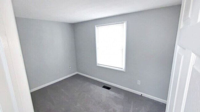 Foto del edificio - 949 S Harris Ave